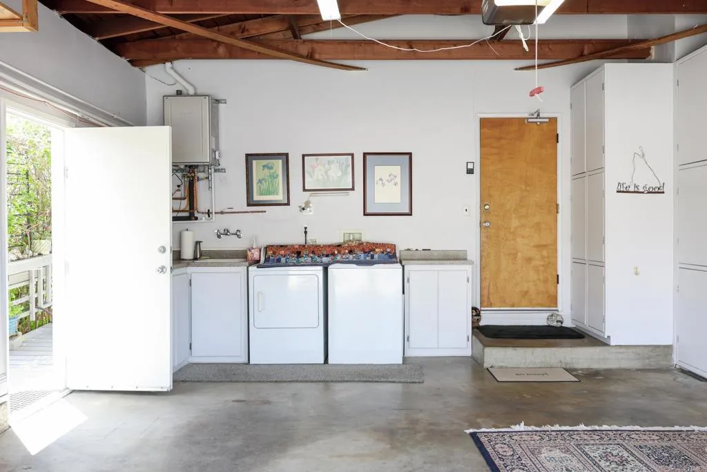 https://cdn.realtyfeed.com/cdn/127/306687505/3156d1f2894addba9907b2d300c0ef5e.webp