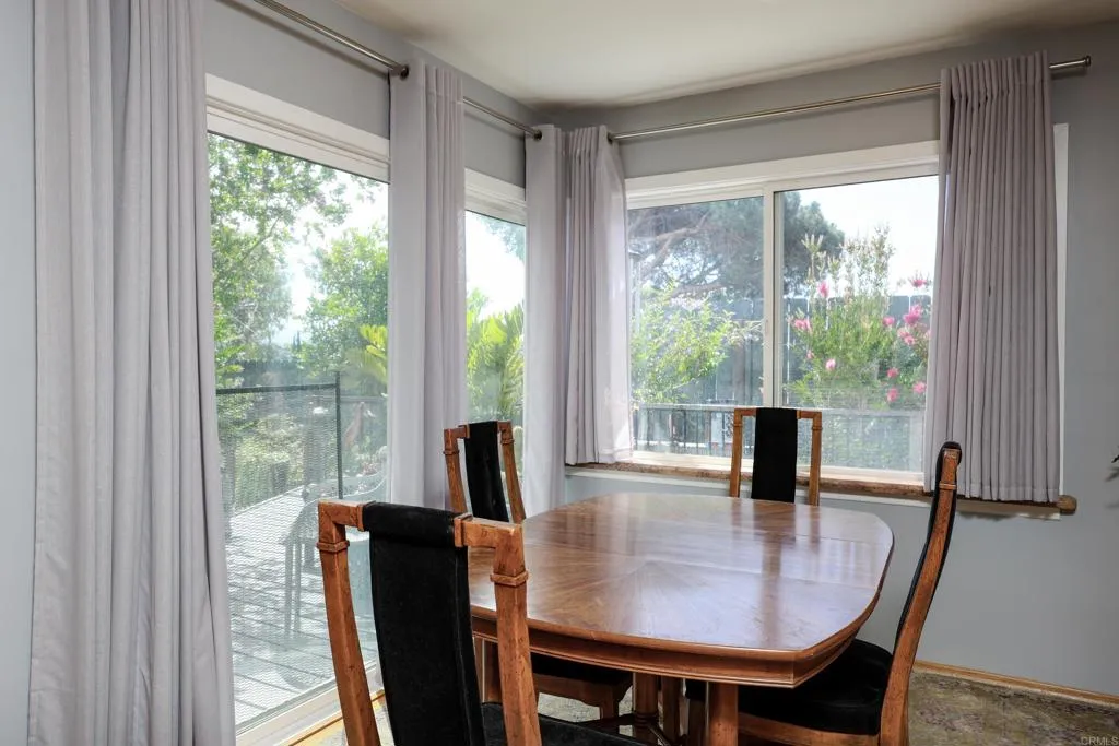 https://cdn.realtyfeed.com/cdn/127/306687505/7188fce682e1d927679b17596bd63c45.webp