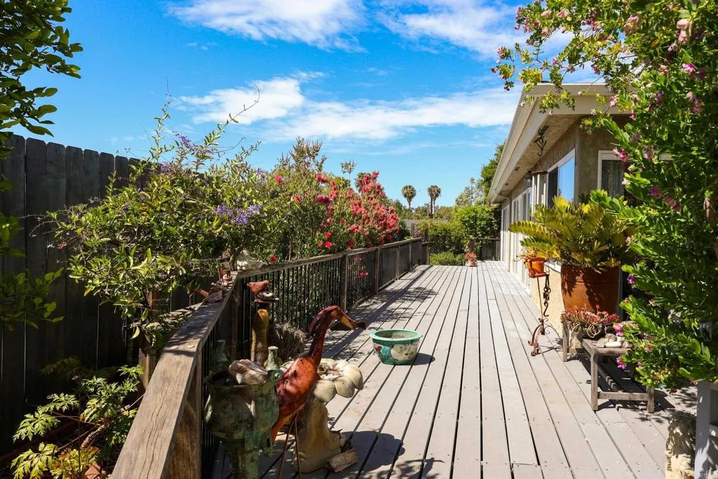https://cdn.realtyfeed.com/cdn/127/306687505/db985a3aac99e8cba5f1e2f6607dc2c4.webp