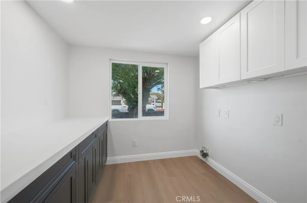 https://cdn.realtyfeed.com/cdn/127/306687525/e20a1a4ee7ab7b001b633f19a3e3a5ad.webp