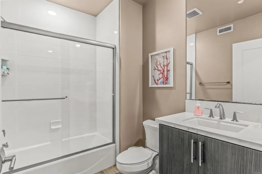 Photo #30: NDP2603411 Listing: Photo #30