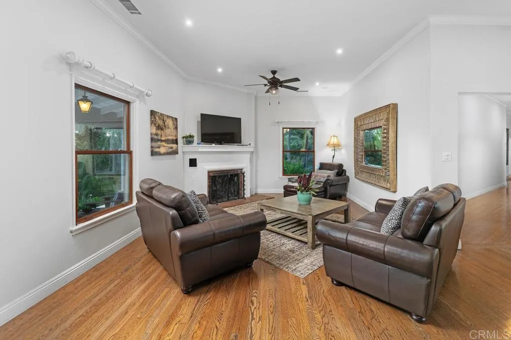 https://cdn.realtyfeed.com/cdn/127/306687531/1b228b569f9d26699518de7dfebd5362.webp