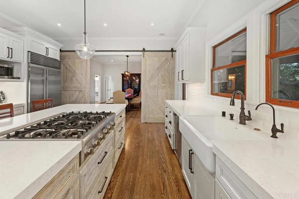 https://cdn.realtyfeed.com/cdn/127/306687531/6b8a729298c8b76fb6c94413298f1c0a.webp