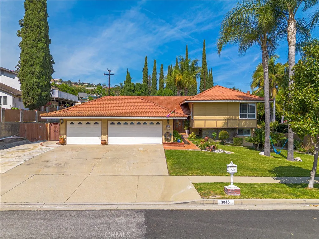 Hacienda Heights, CA 91745
