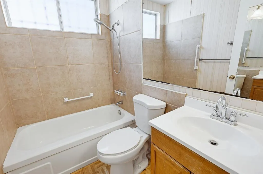 https://cdn.realtyfeed.com/cdn/127/306687590/1d11b9819cb307a3d99957c2f81686a8.webp