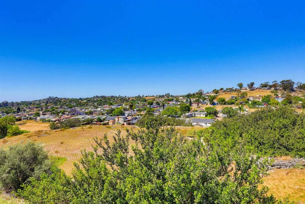 https://cdn.realtyfeed.com/cdn/127/306687590/4207bde8af96b989a8049e7fc94e92ce.webp