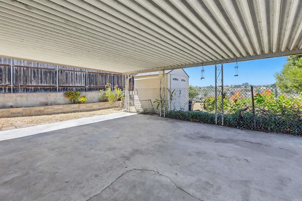 https://cdn.realtyfeed.com/cdn/127/306687590/605239261e8186d2c11b315373d60b39.webp