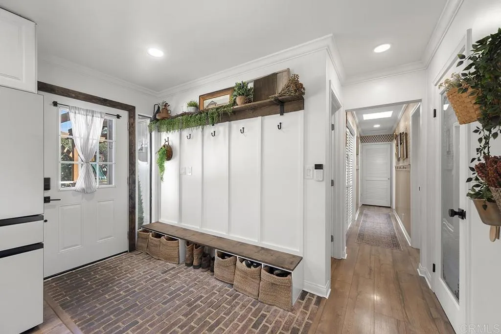 https://cdn.realtyfeed.com/cdn/127/306687609/32dbd0467803af2be786d58da51aaa17.webp