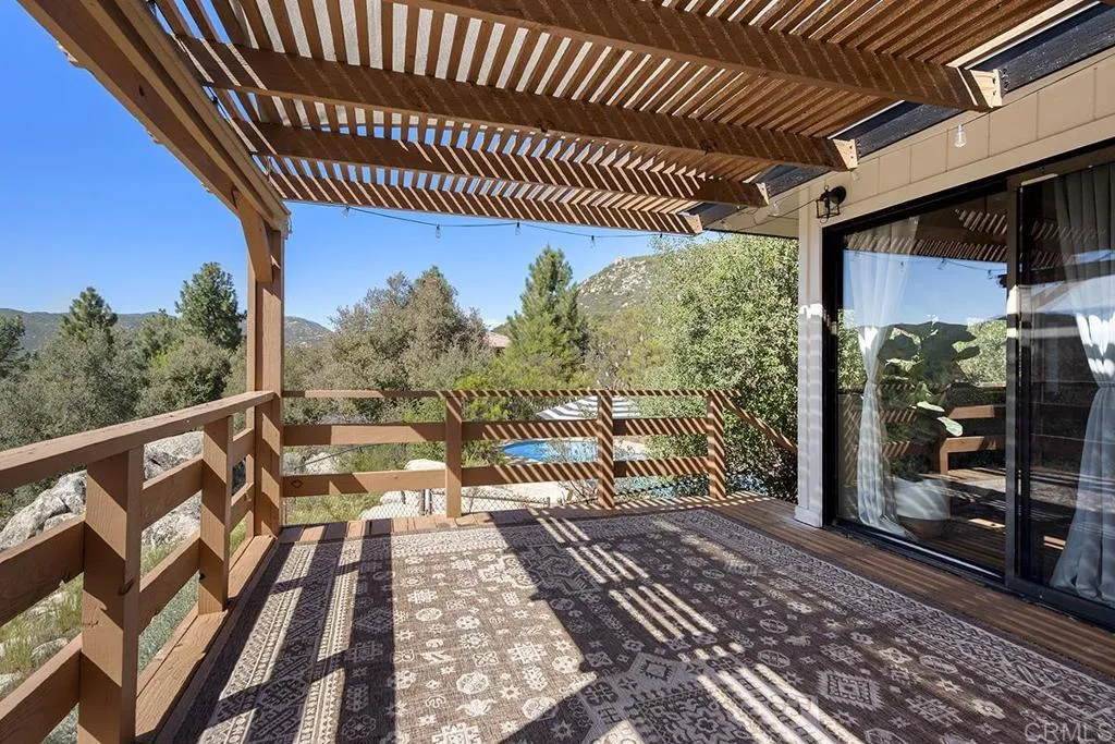 https://cdn.realtyfeed.com/cdn/127/306687609/7e0cb5f61305d49b8d51bc2a769654ac.webp