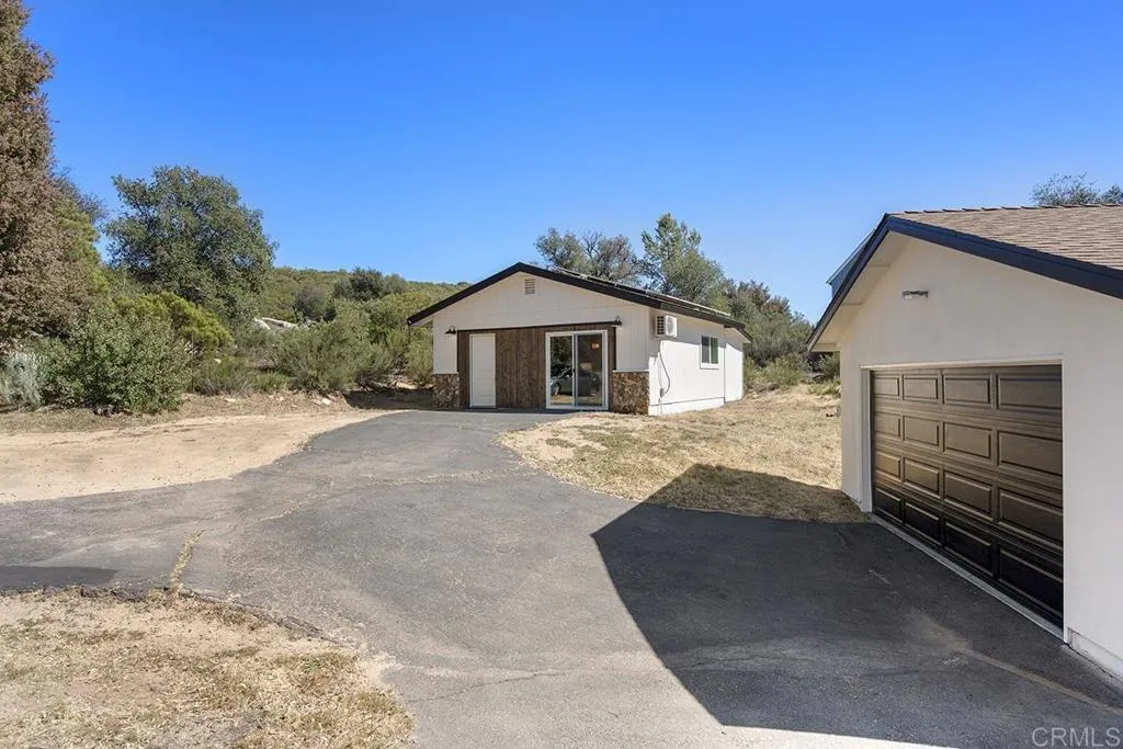 https://cdn.realtyfeed.com/cdn/127/306687609/a1a53b81e20069d2ed316adc0b53552a.webp