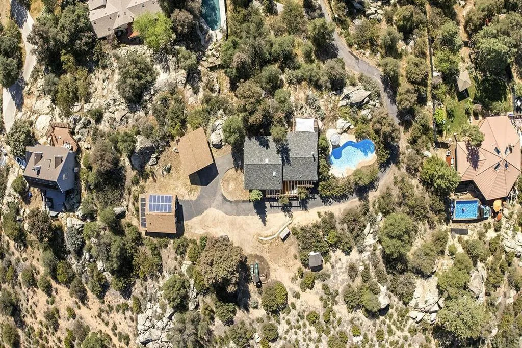 https://cdn.realtyfeed.com/cdn/127/306687609/f0c9f1b4cc6422ca4a9c1c518d9b447e.webp