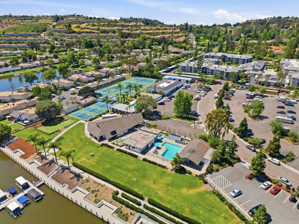 https://cdn.realtyfeed.com/cdn/127/306687611/5d7104d2f53e3f81adcd53c600824b5a.webp