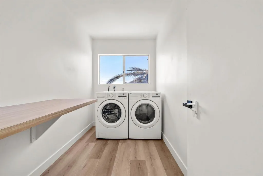 https://cdn.realtyfeed.com/cdn/127/306687652/19ef99e1dfeff047ce10117df473a8c2.webp