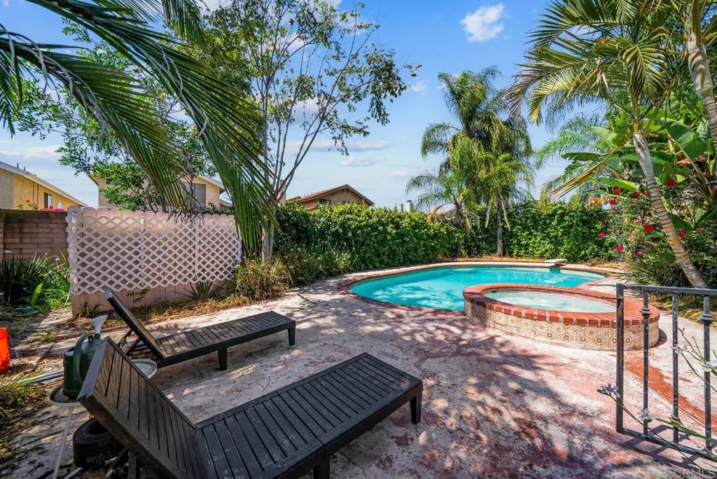 https://cdn.realtyfeed.com/cdn/127/306687667/f1d6bd71d9c158a86acb92f7c4c9a598.webp