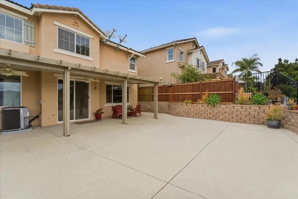 https://cdn.realtyfeed.com/cdn/127/306687677/2d8f107799a762ffd786708011f20a68.webp