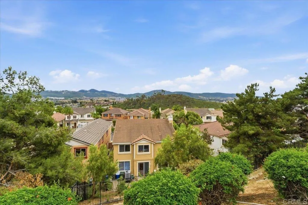 https://cdn.realtyfeed.com/cdn/127/306687677/ad4f6220144f3055aa17daa41374334f.webp