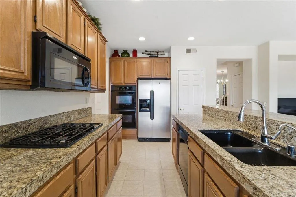 https://cdn.realtyfeed.com/cdn/127/306687677/eeaa60cdca59f6af32a5714fcf8ac620.webp
