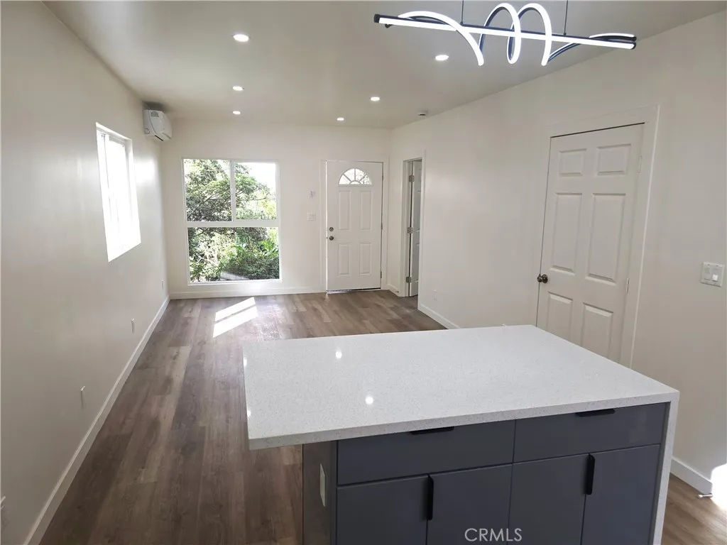 3030 W 12th Street, Los Angeles, CA, 90006