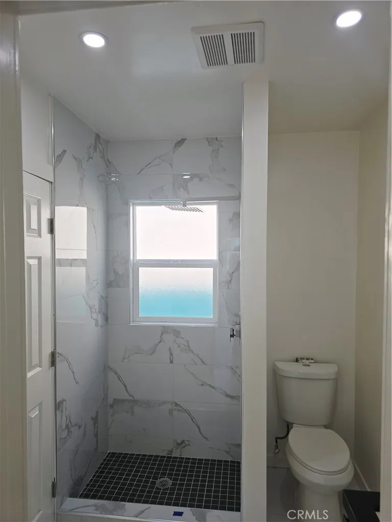 3030 W 12th Street, Los Angeles, CA, 90006