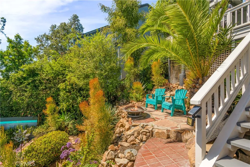 https://cdn.realtyfeed.com/cdn/127/306687720/124b64a9c8d73f99812123c48a3a7da2.webp
