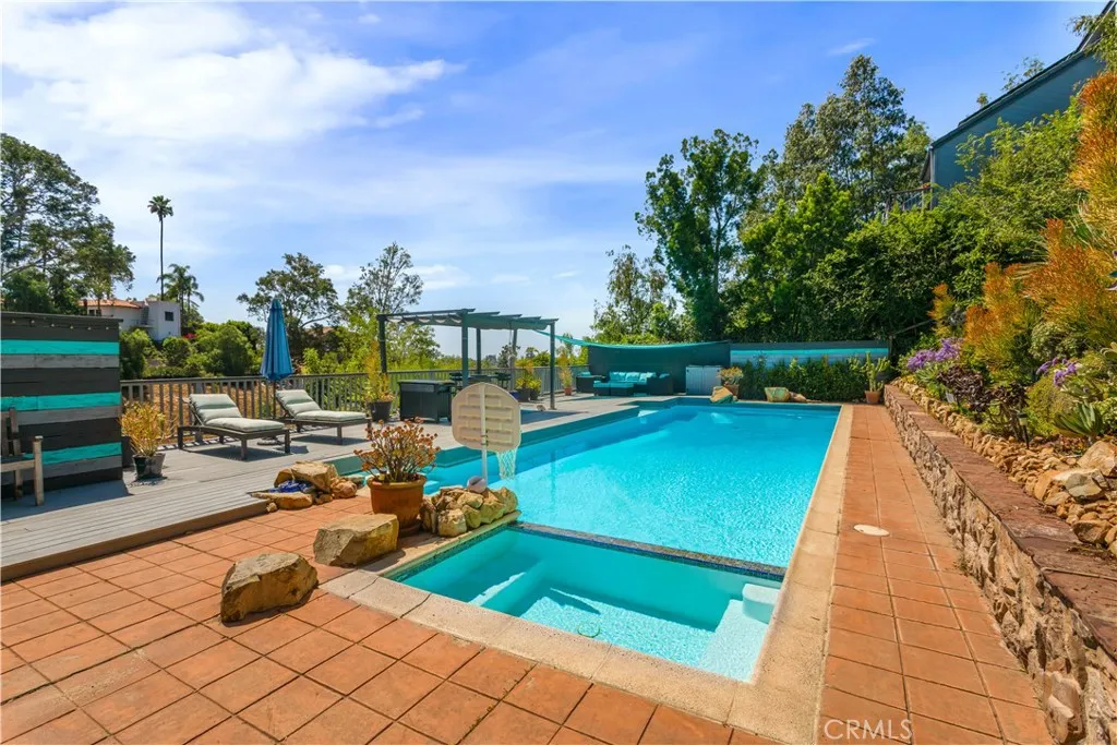 https://cdn.realtyfeed.com/cdn/127/306687720/141b64712e453a9888cae0ca7a7fbf6e.webp