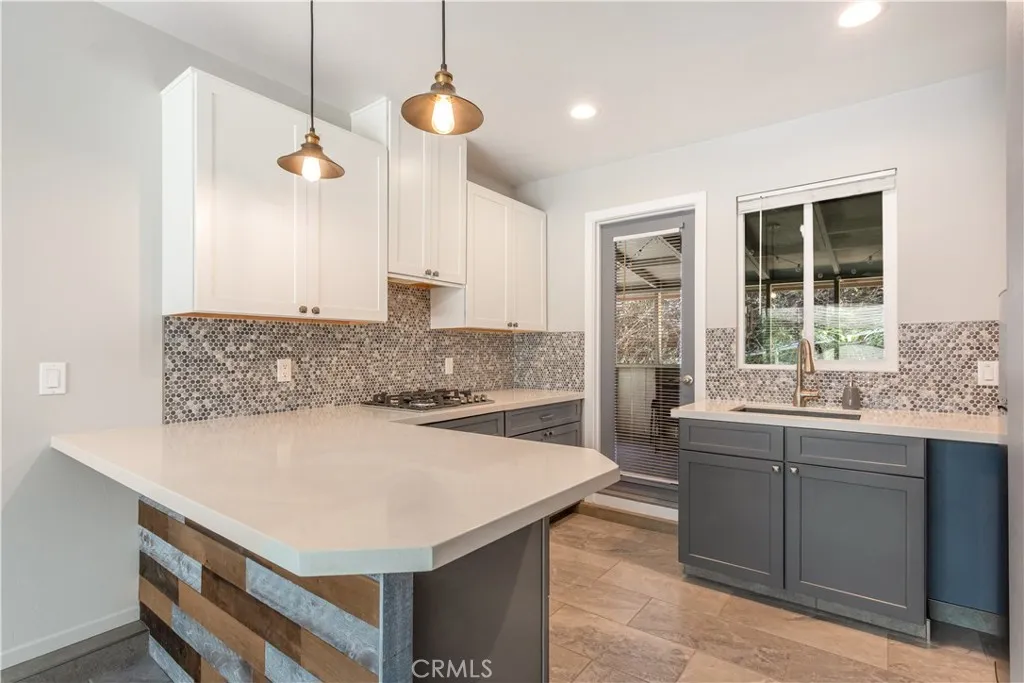 https://cdn.realtyfeed.com/cdn/127/306687720/2398cca07ae2183f1e65d381bc36964e.webp