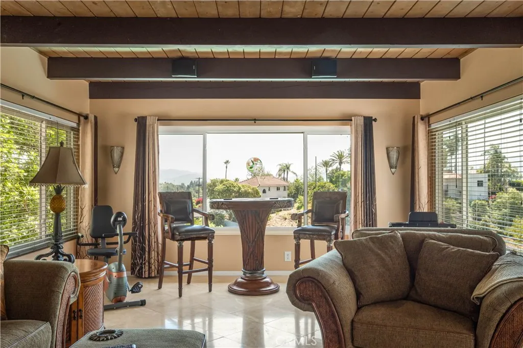 https://cdn.realtyfeed.com/cdn/127/306687720/38928d5ec6426c93194b37ec15ec719e.webp