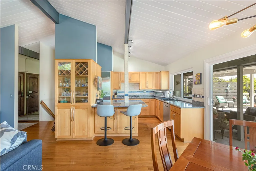 https://cdn.realtyfeed.com/cdn/127/306687720/432d5626a87ba53f348c10d2c4cb193c.webp