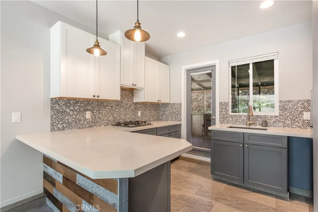 https://cdn.realtyfeed.com/cdn/127/306687720/8b3f85ccde42bfc17316533130eae613.webp