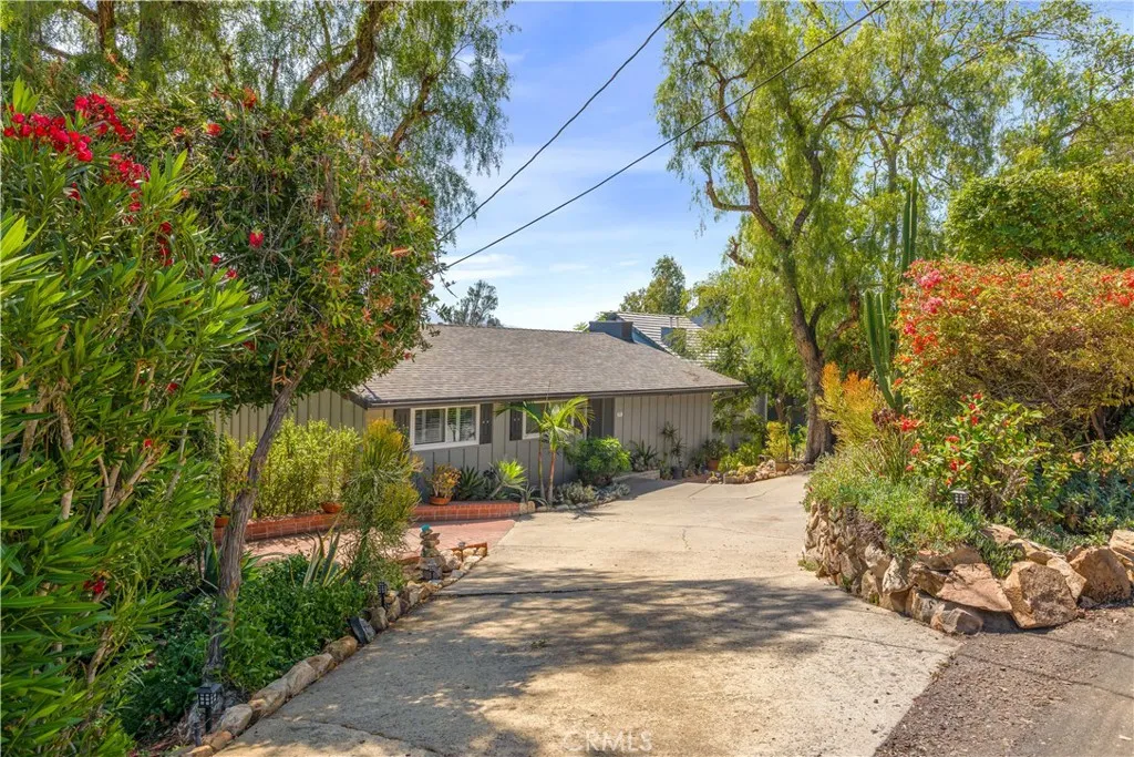 https://cdn.realtyfeed.com/cdn/127/306687720/ae679f13ab3269e275d0a8883b83a035.webp