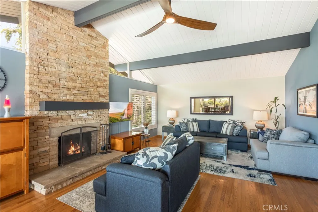 https://cdn.realtyfeed.com/cdn/127/306687720/c3869b0f89d4756f41e4546ef3e13540.webp