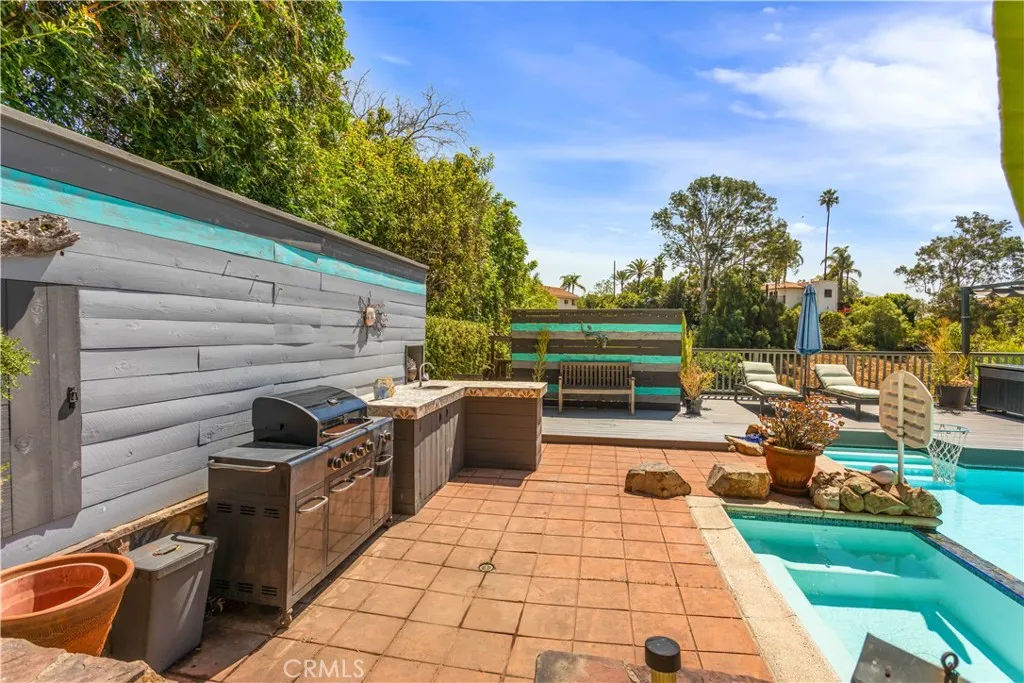 https://cdn.realtyfeed.com/cdn/127/306687720/cfea32bcbb9ea4047444f3e82c1b0091.webp