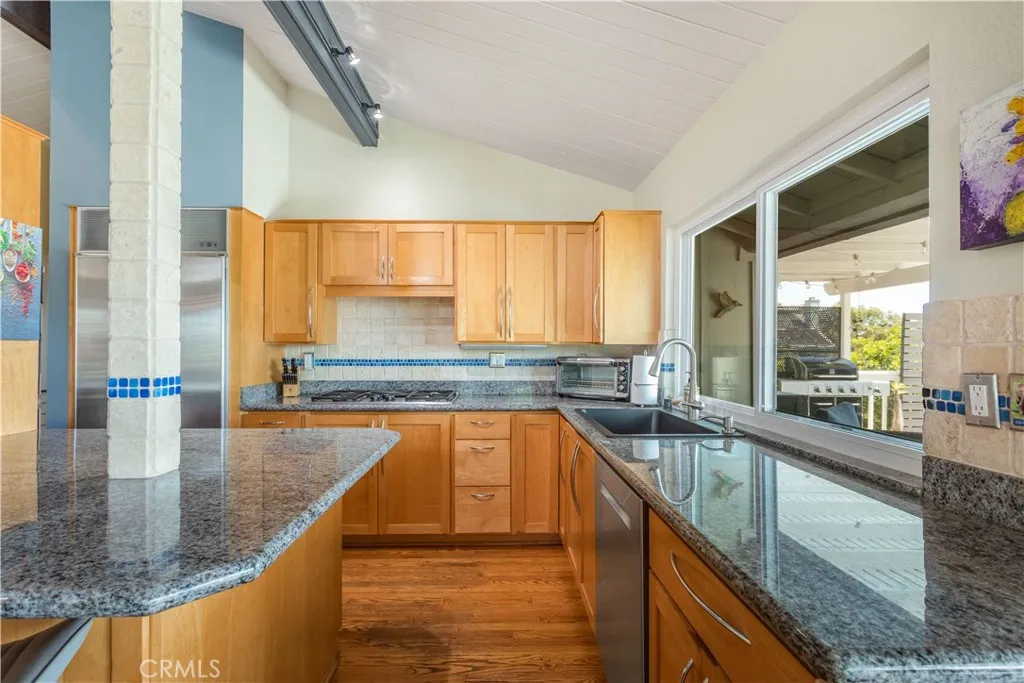 https://cdn.realtyfeed.com/cdn/127/306687720/f1a9d6bf7d622698cb21b852deeaf08d.webp