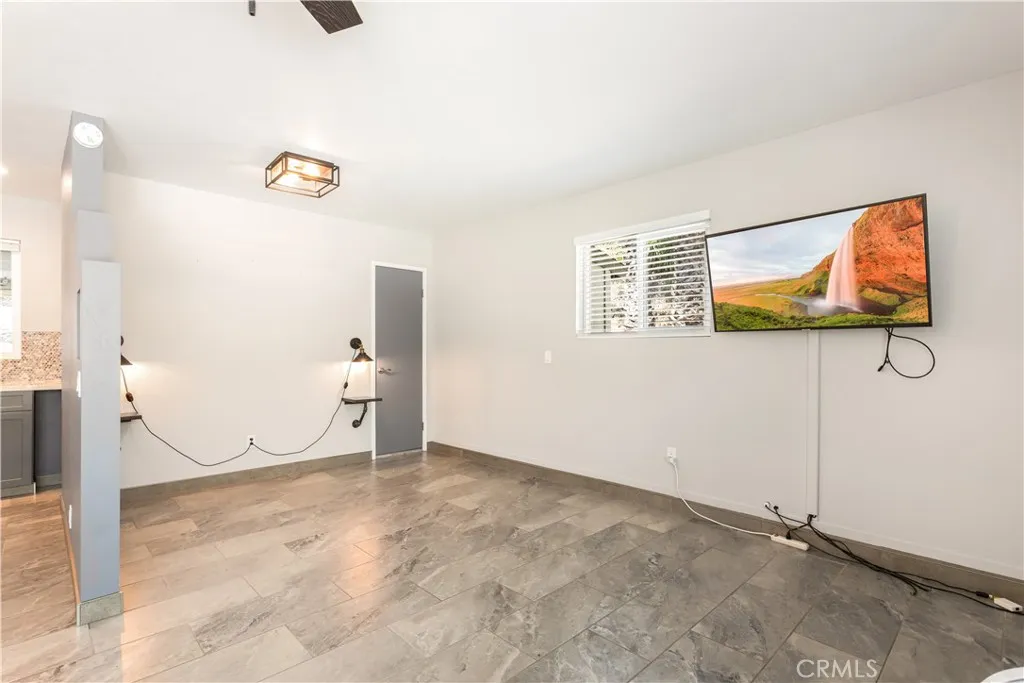 https://cdn.realtyfeed.com/cdn/127/306687720/f3b26e952f06dd8426a2a3cbba885474.webp