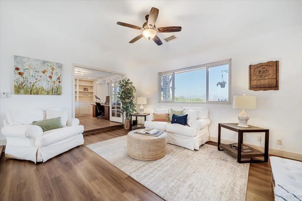 https://cdn.realtyfeed.com/cdn/127/306687722/396369aecd9341b46dd092d125afa2ed.webp