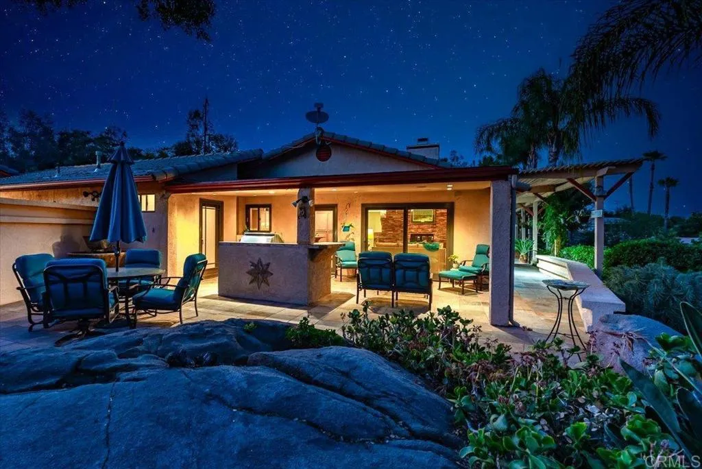 https://cdn.realtyfeed.com/cdn/127/306687722/3a008a1796aa9aac24a7a35912b21413.webp