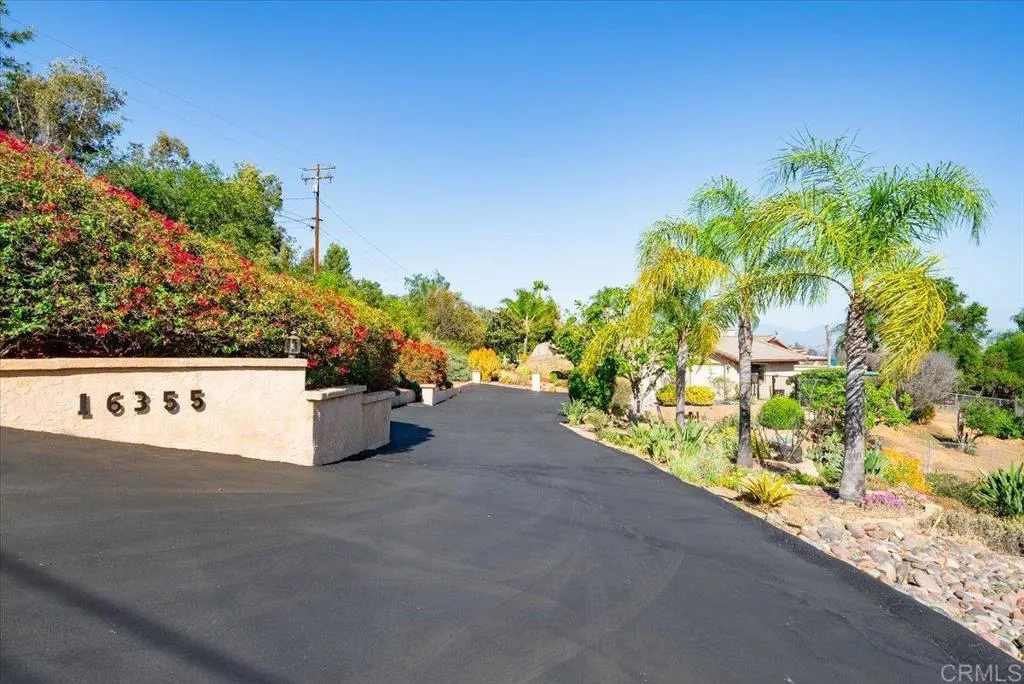 https://cdn.realtyfeed.com/cdn/127/306687722/fcaf82f365e212da56a95ec6f9d54f0c.webp