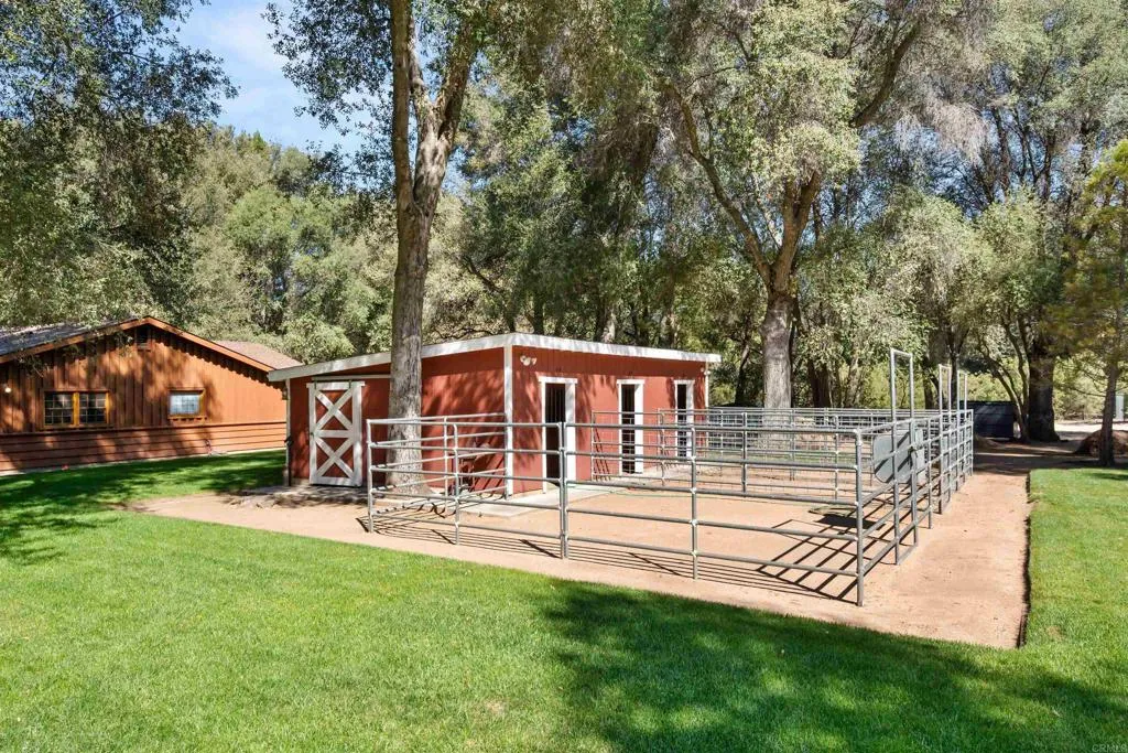 https://cdn.realtyfeed.com/cdn/127/306687753/f44ecb5065662d74d55860d200848926.webp