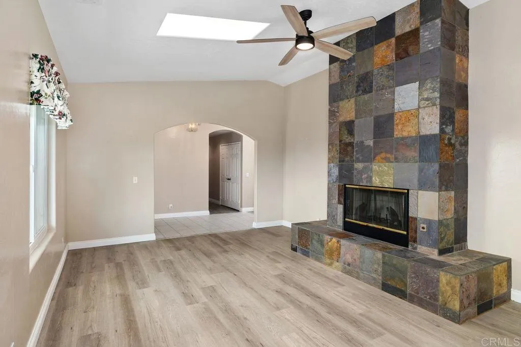 https://cdn.realtyfeed.com/cdn/127/306687777/d0184cb9a4346c862b6aaef4c9b04a7b.webp