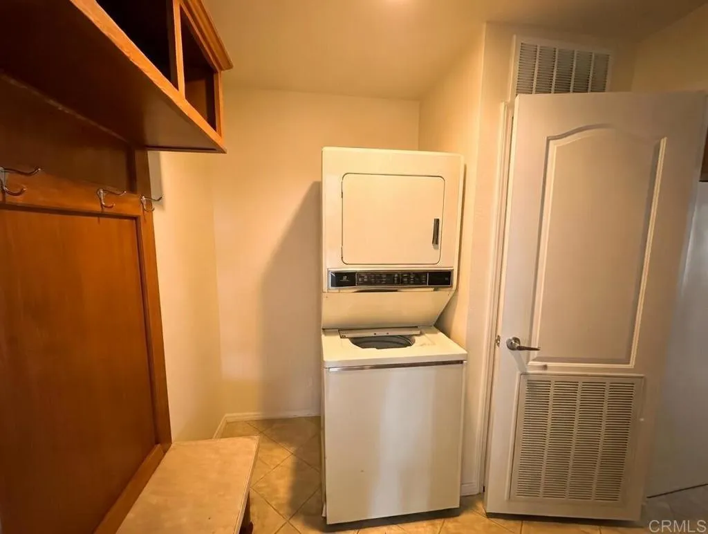 https://cdn.realtyfeed.com/cdn/127/306687801/14b9666b01f7463dd747d84ec83f5c26.webp