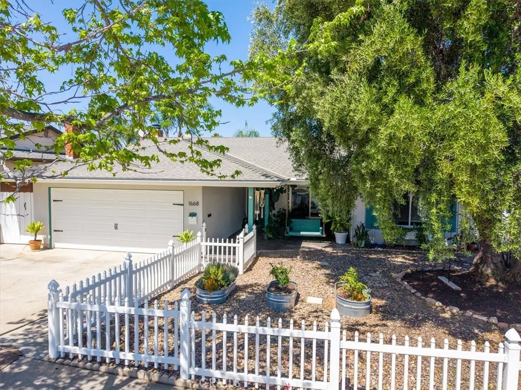 https://cdn.realtyfeed.com/cdn/127/306687805/b99bff1958dcdd19641c72fd4a956776.webp