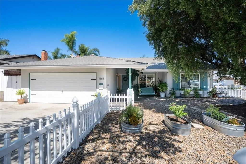 Escondido, CA 92027