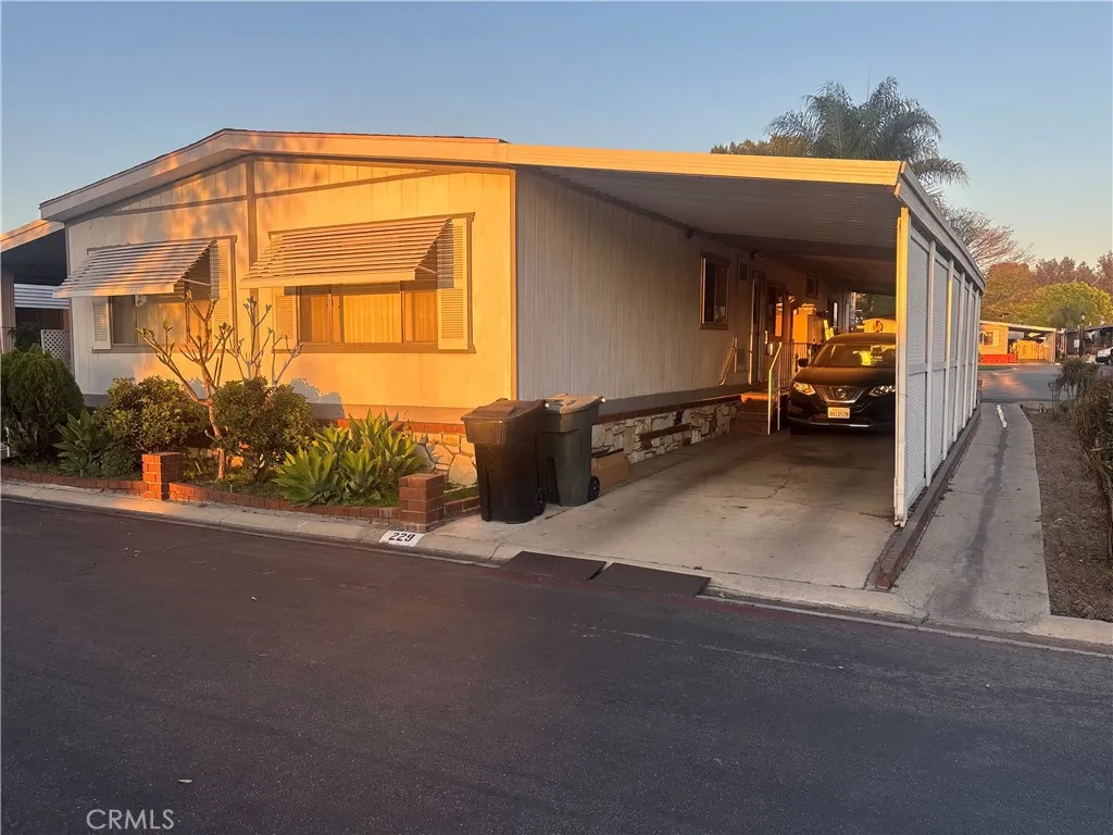Anaheim, CA 92801
