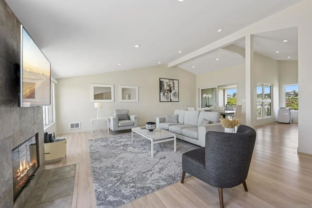 https://cdn.realtyfeed.com/cdn/127/306687850/3d6ee21b868486b7358f1be4048fa923.webp