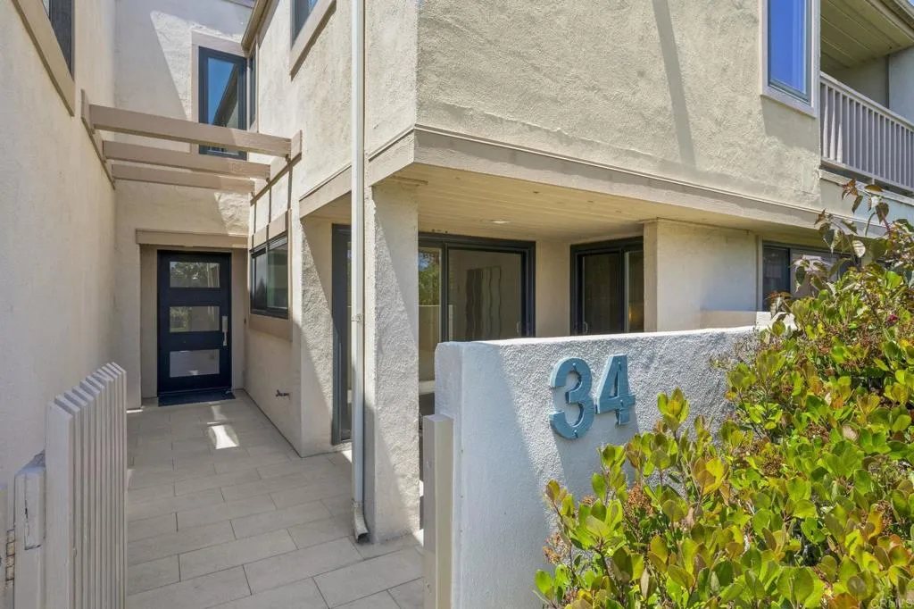 https://cdn.realtyfeed.com/cdn/127/306687850/af5d183589ecaefb61154aea90b20883.webp