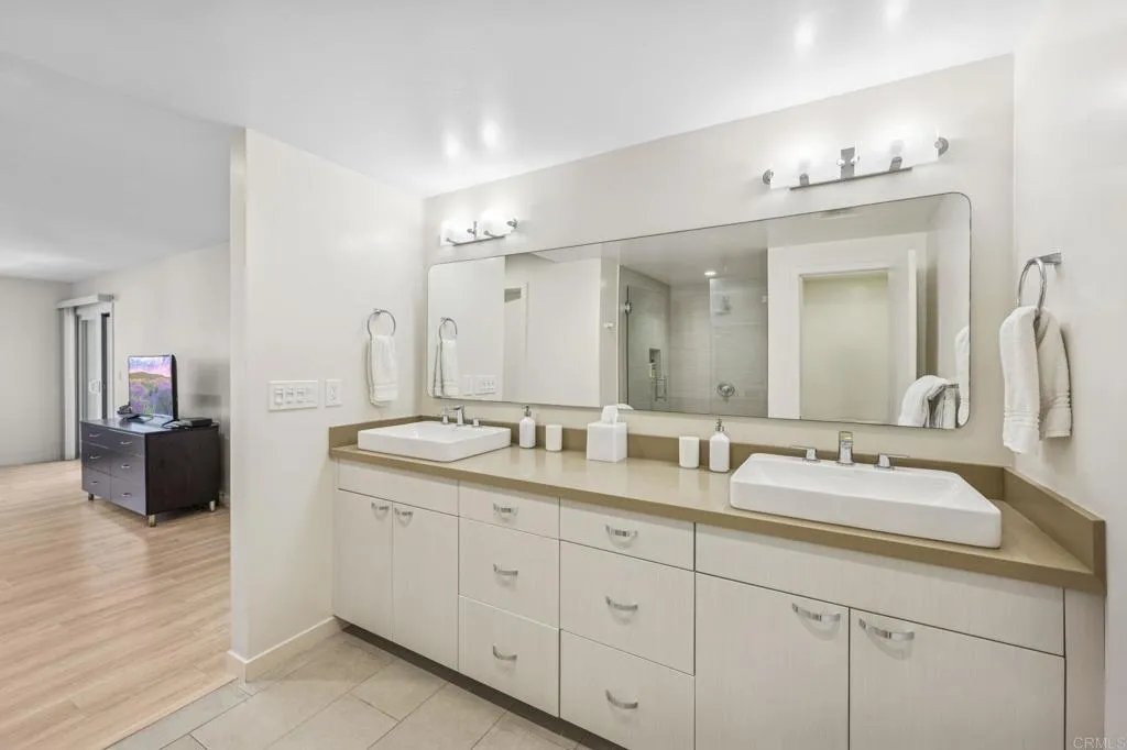 Photo #25: NDP2603426 Listing: Photo #25