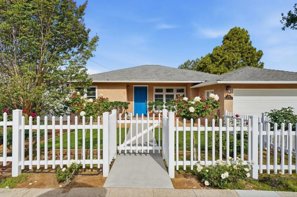 https://cdn.realtyfeed.com/cdn/127/306687871/694630b6888f6acd03088298b7e887d4.webp