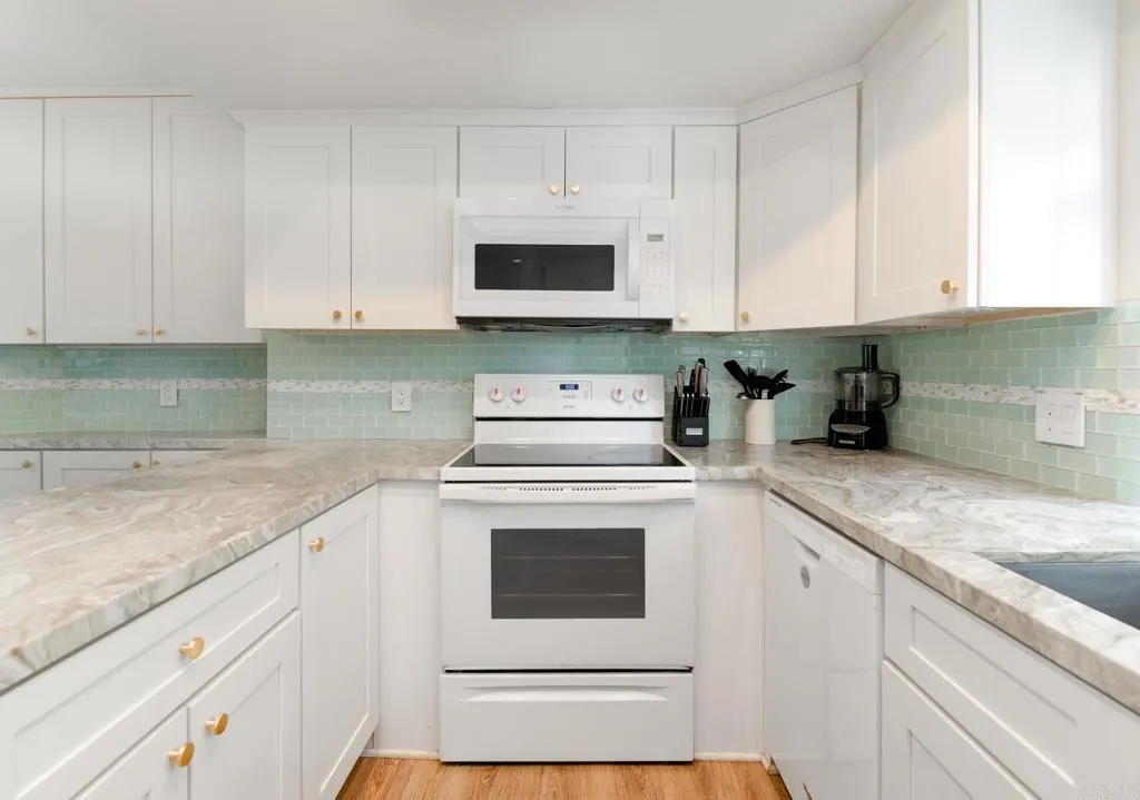 Photo #10: PTP2602677 Listing: Photo #10