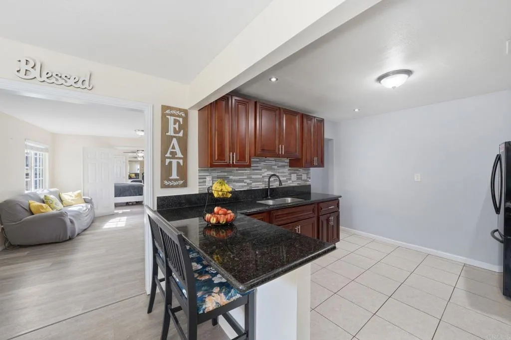 https://cdn.realtyfeed.com/cdn/127/306687915/48c485240894db3b6366d1783030ef0e.webp