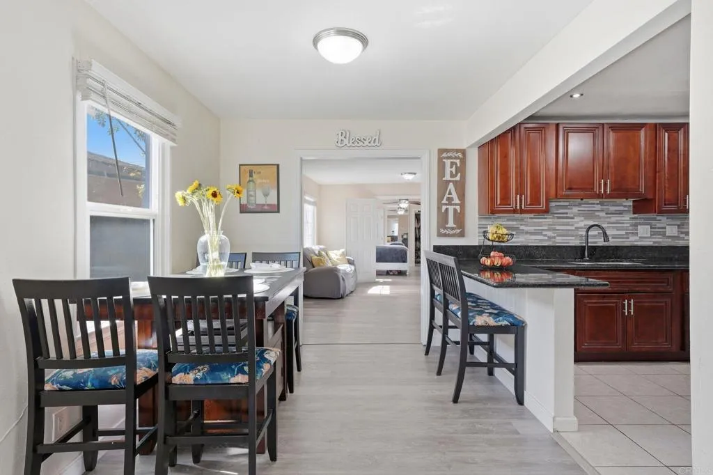 https://cdn.realtyfeed.com/cdn/127/306687915/878a9a34a9b0871003f3a493c2009d56.webp